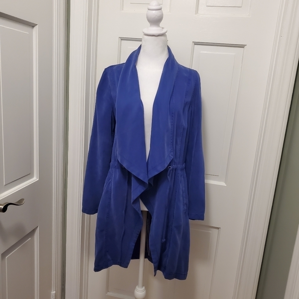 MAX Jeans Brand Jacket Drawstring Close Size Small, Pockets